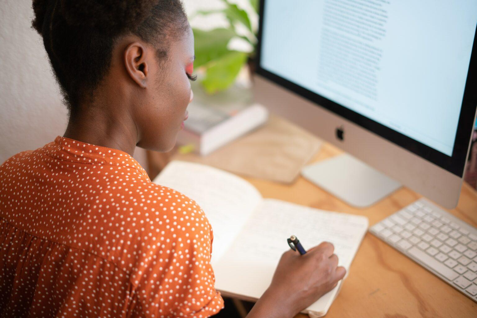 How to Write a Synopsis - Top Tips from TLC Director Aki Schilz